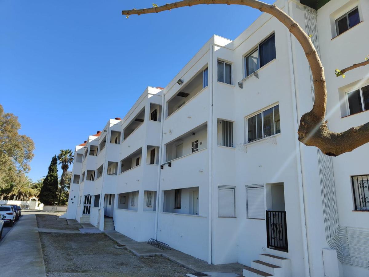 Eucaliptus, Bonito Piso A Pocos Pasos De La Playa Delta De L'Ebre Appartement L'Eucaliptus Buitenkant foto